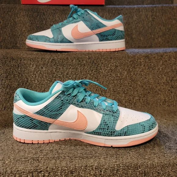 Nike Dunk Low Teal Size 12 - Picture 2 of 5